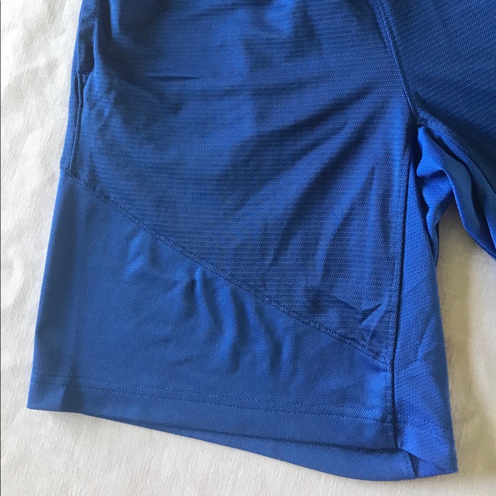 Boys Nike Shorts Size Small Blue with White Swoosh - Picture 4 of 8